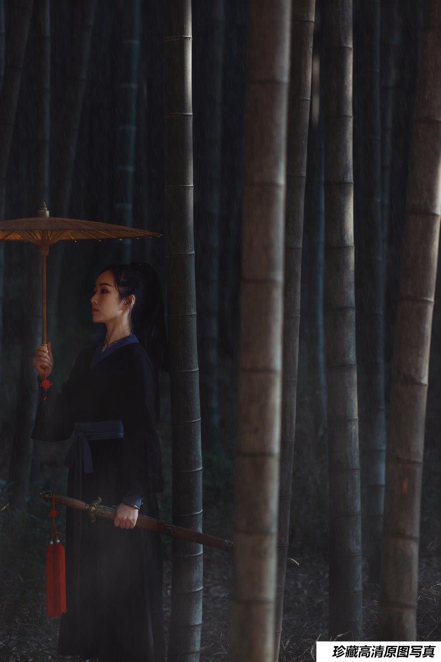 [YITUYU艺图语]2022.01.07 卧虎藏龙 鹿呦[23+1P／272MB]