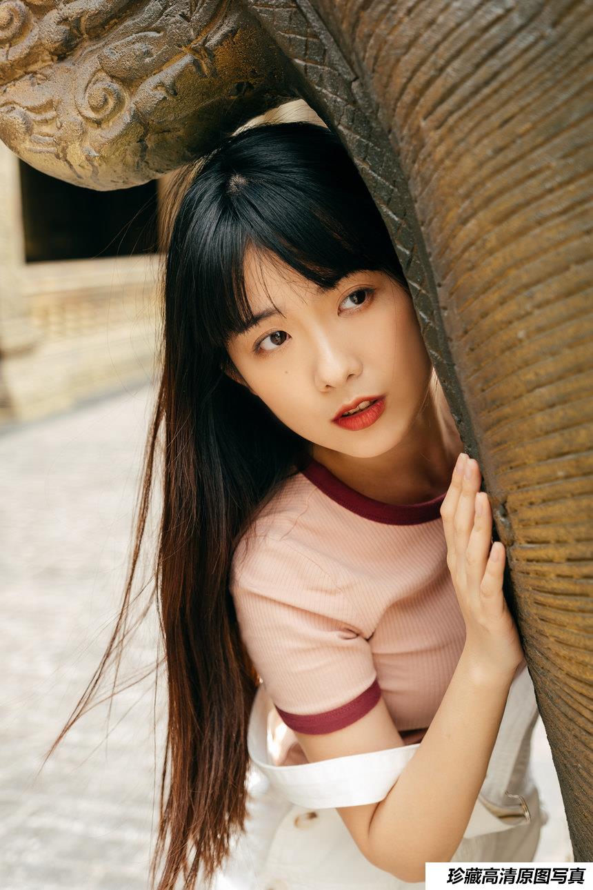 [YITUYU艺图语]2022.01.06 盛夏之旅 黄子卿[30+1P／387MB]