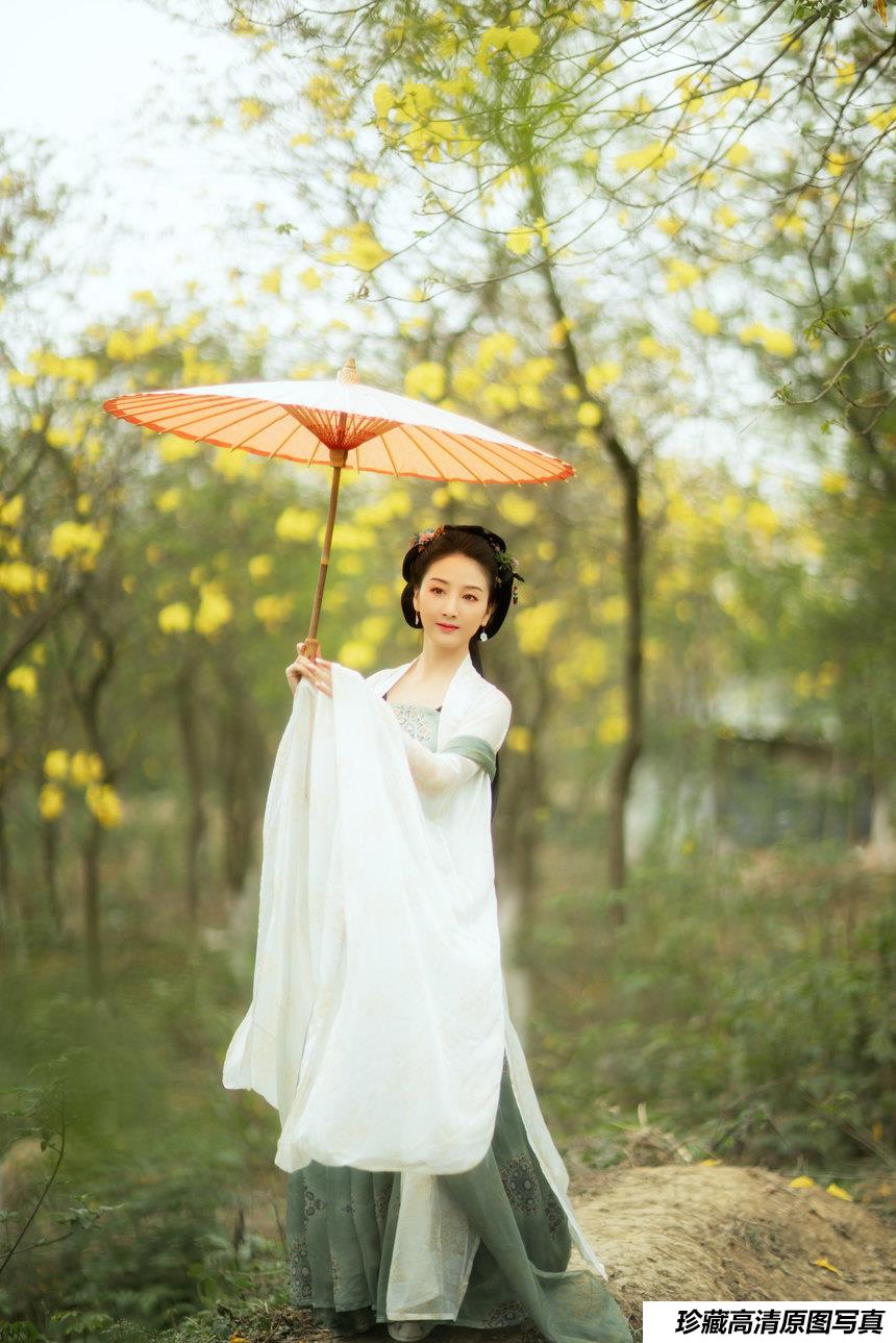 [YITUYU艺图语]2022.01.07 好花时 花美希[24+1P／392MB]