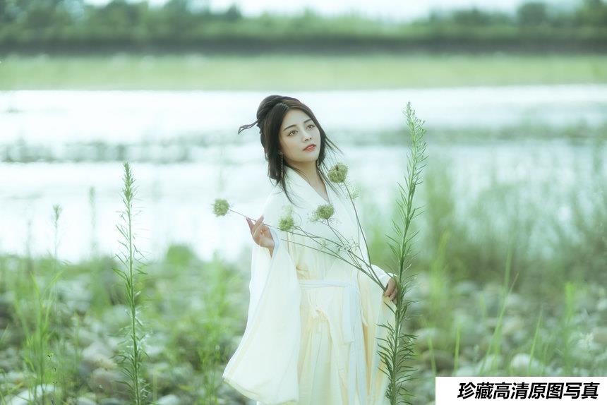 [YITUYU艺图语]2022.01.05 芦花漫 陌颜[29+1P／387MB]