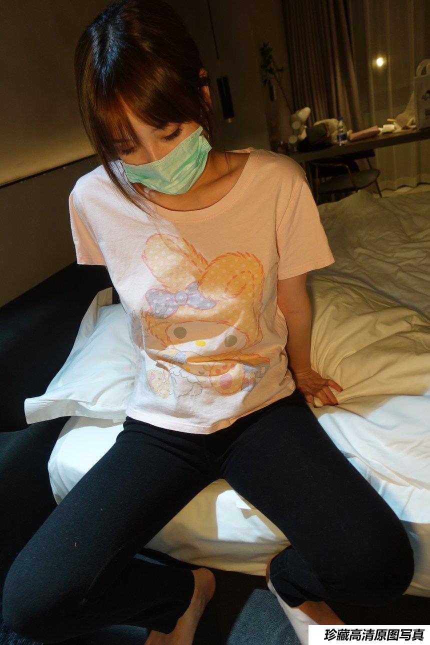 [ROSI写真]口罩系列 2021.09.18 NO.1924[21+1P／27.2MB]