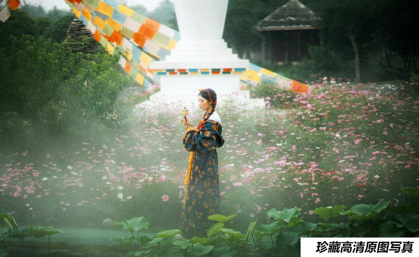 [YITUYU艺图语]2022.01.10 格桑花开 明月[35+1P／484MB]