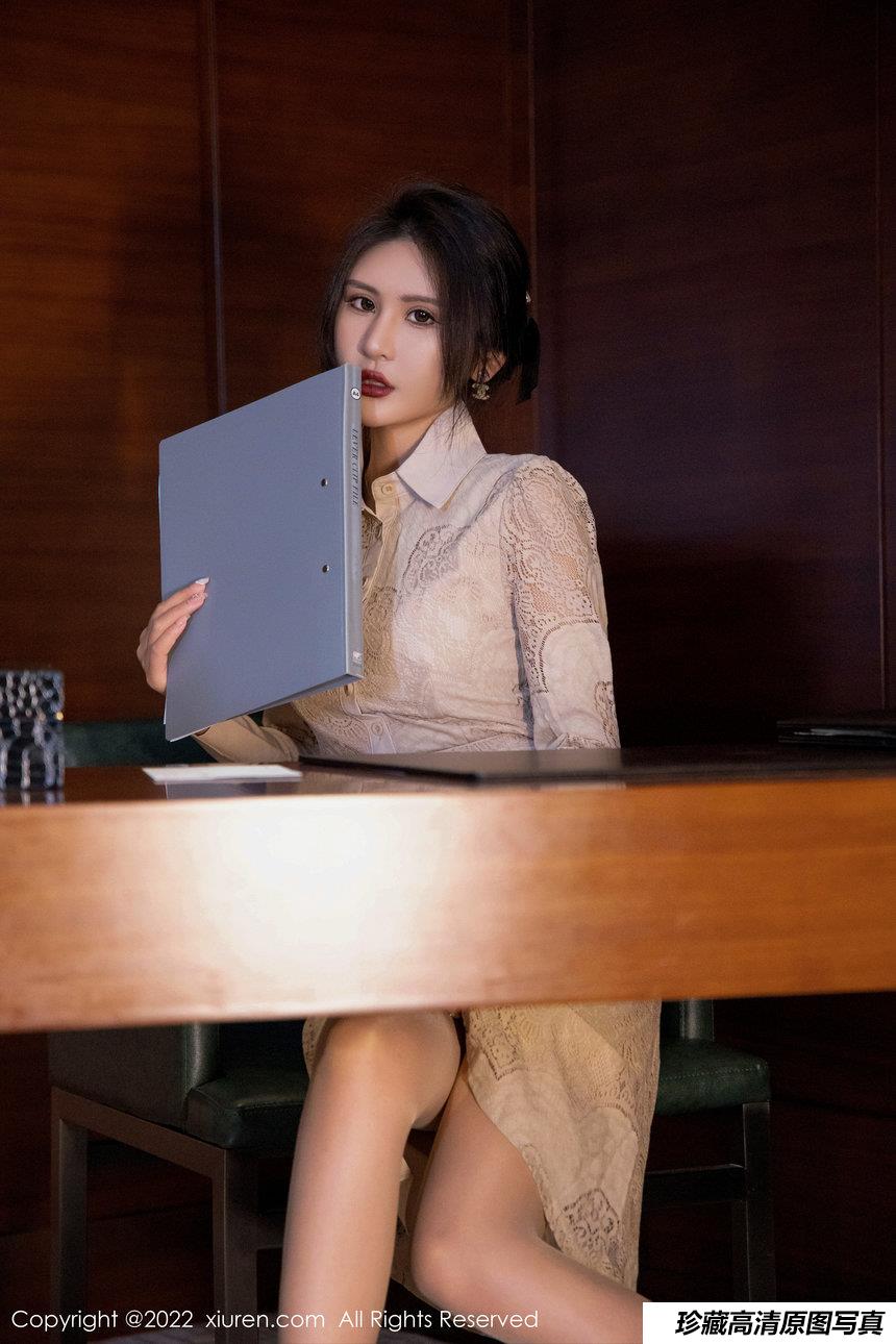 [XiuRen秀人网] 2022.04.15 No.4874 Emily尹菲 [64+1P]-绅士图