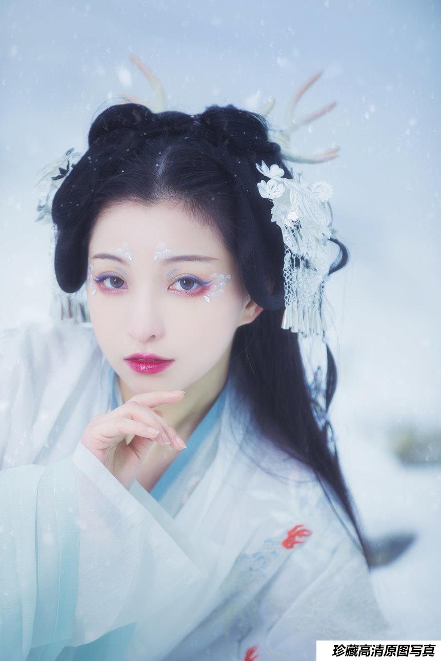 [YITUYU艺图语]2022.01.12 雪妖 一千只大日日[21+1P／164MB]