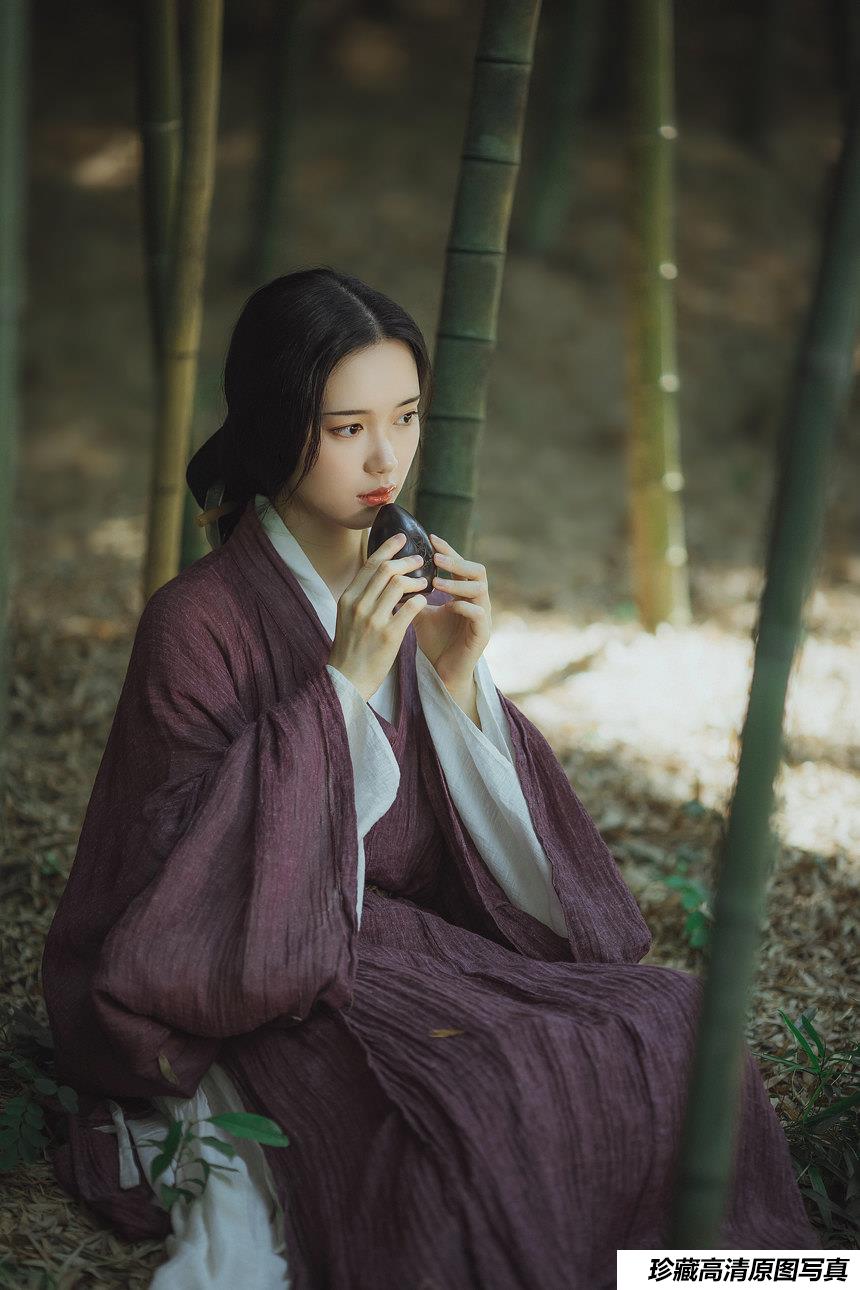 [YITUYU艺图语]2022.01.13 投我以桃 小猪[24+1P／316MB]