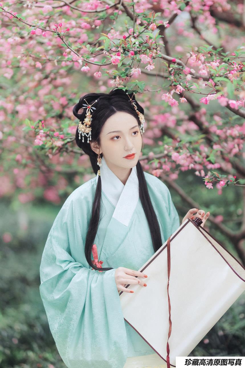 [YITUYU艺图语]2022.01.12 海棠依旧 Joyceee[26+1P／256MB]