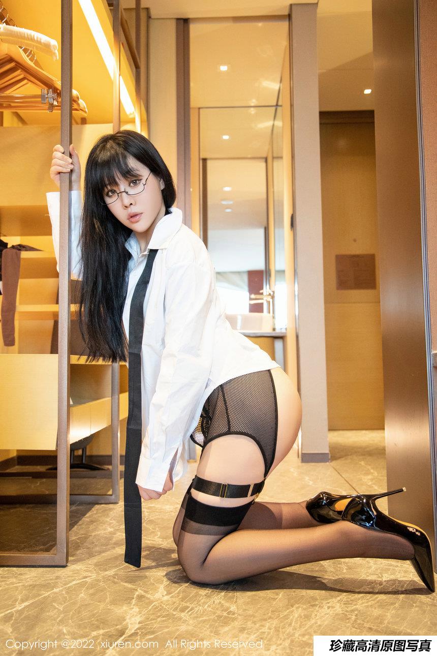 [XiuRen秀人网] 2022.04.20 No.4894 徐媛媛 [49+1P]