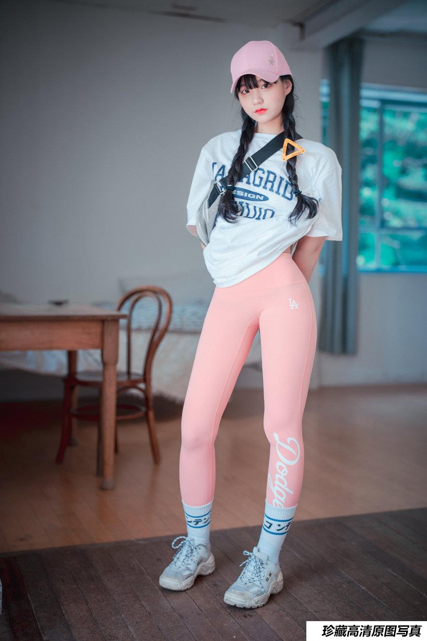 DJAWA Photo - Jeong Jenny  - Loose and Tight Pink [159P-3.55G]