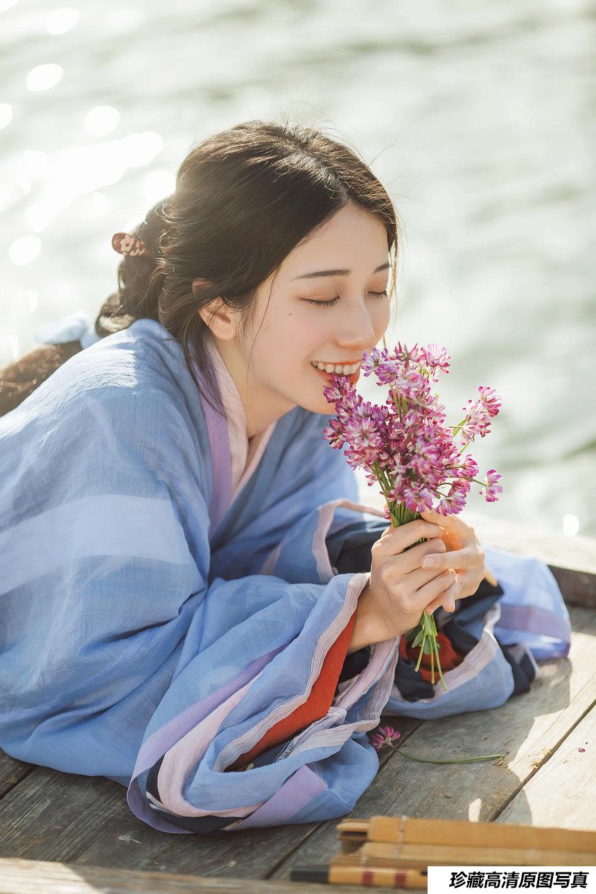 [YITUYU艺图语]2022.01.11 诗经 小清菡[32+1P／287MB]