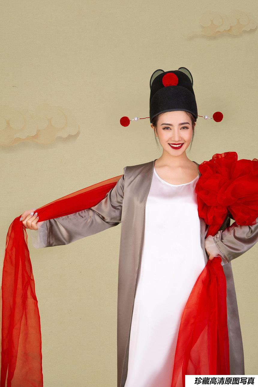 [YITUYU艺图语]2022.01.11 花田喜事 唯宝[21+1P／352MB]