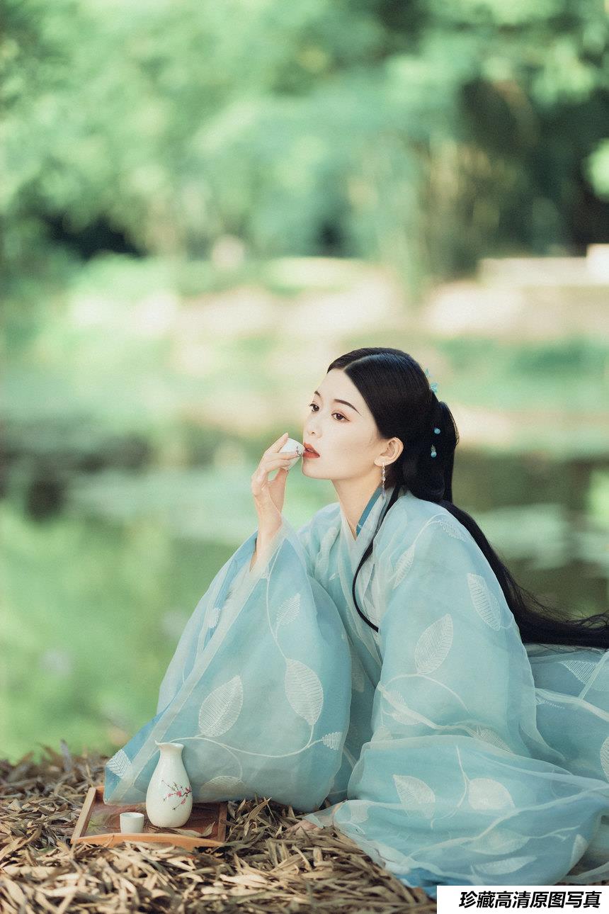 [YITUYU艺图语]2022.01.10 竹林饮酒 航子[30+1P／520MB]