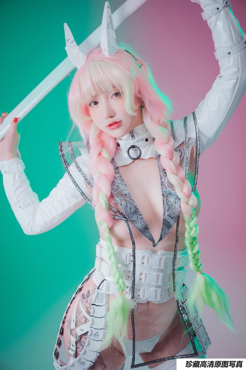 DJAWA  Ye Eun – Cyber Hunter Mitsuri [52P-874MB]