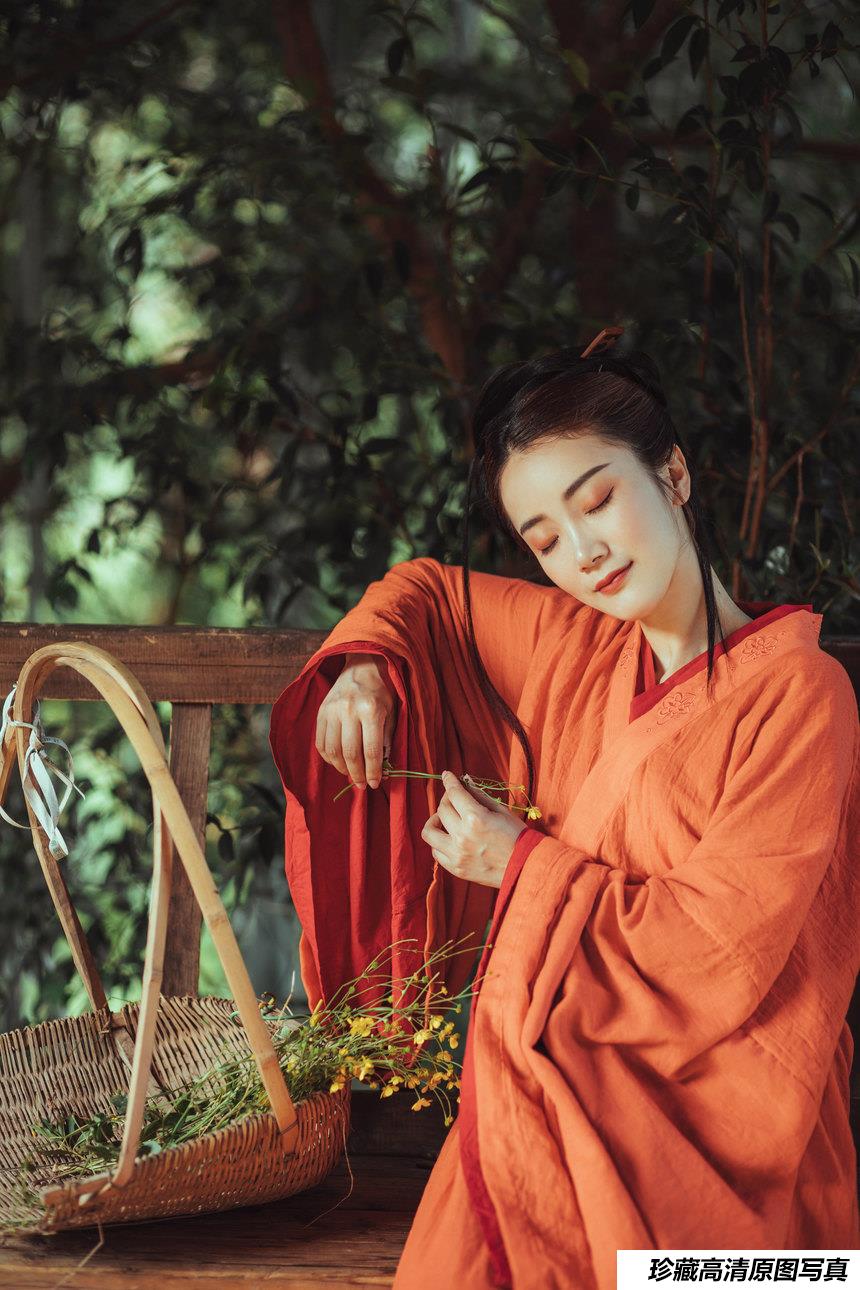 [YITUYU艺图语]2022.01.15 四月山居 含真[21+1P／209MB]