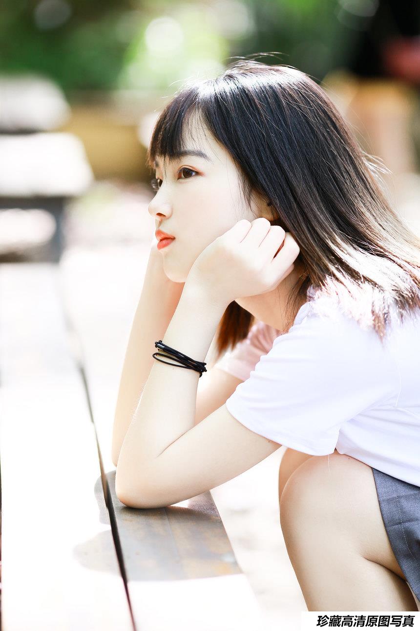 [YITUYU艺图语]2022.01.15 阳光下的运动女孩 一鸭咿呀哟[35+1P／265MB]