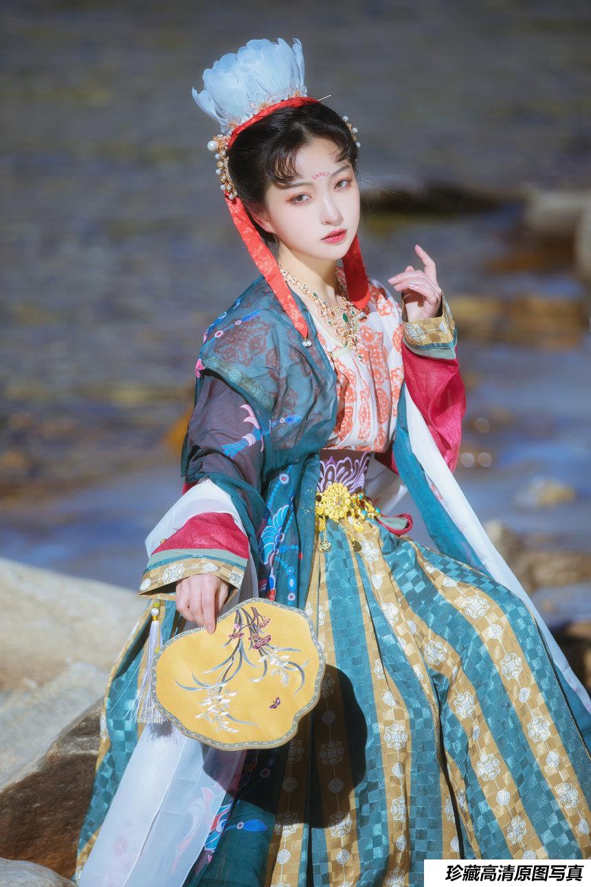 [YITUYU艺图语]2022.01.15 神女 一千只大日日[18+1P／167MB]