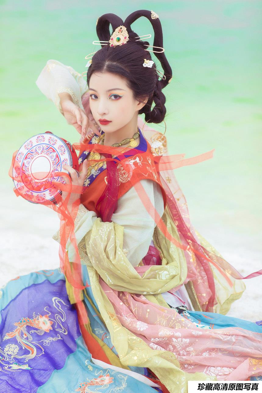 [YITUYU艺图语]2022.01.15 飞天 一千只大日日[17+1P／281MB]