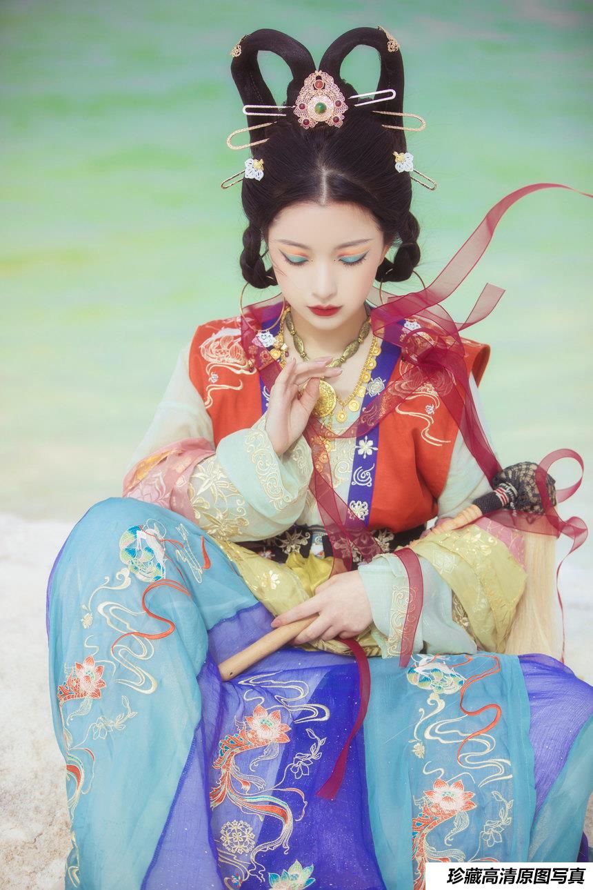 [YITUYU艺图语]2022.01.15 飞天 一千只大日日[17+1P／281MB]