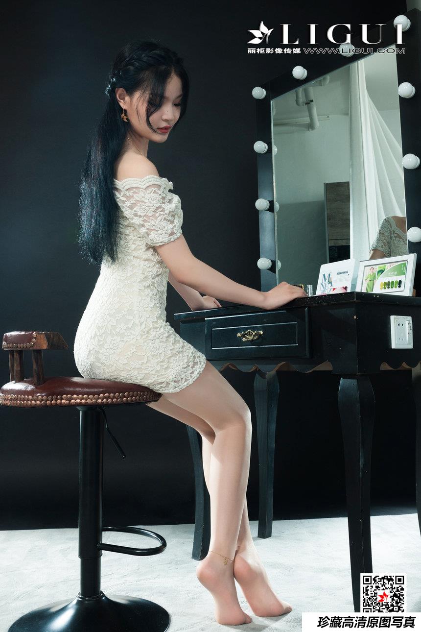 [Ligui丽柜] 2021.09.27 《美镜映玉足》苏黎 [52+1P-83M]