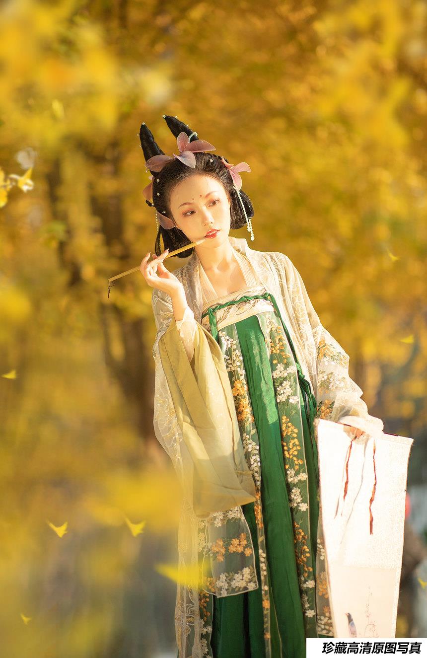 [YITUYU艺图语]2022.01.14 秋 一只懒含含[19+1P／129MB]