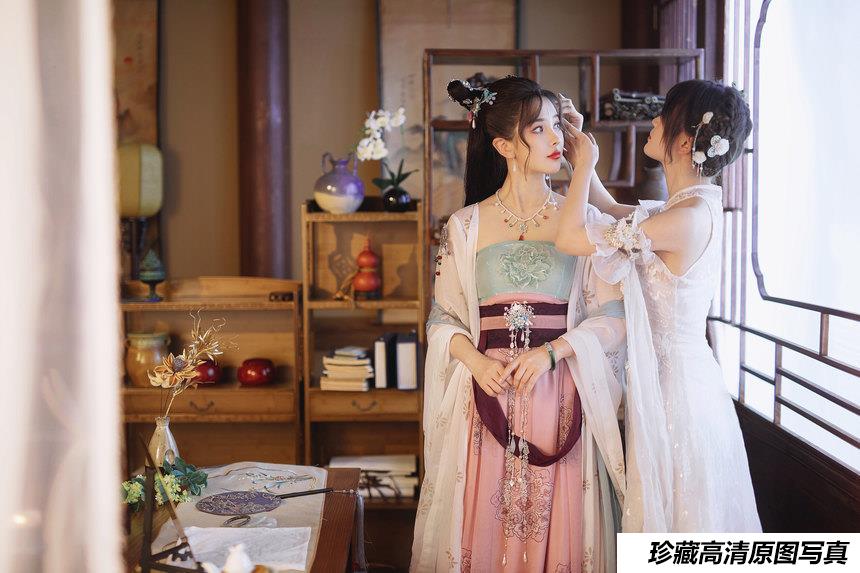 [YITUYU艺图语]2022.01.13 云影乘月 仓仓[23+1P／290MB]