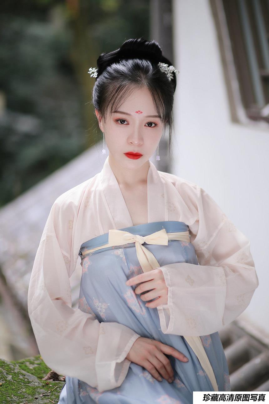 [YITUYU艺图语]2022.01.18 蝶恋花 花泽阮阮[+1P／196MB]