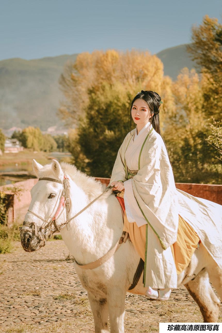 [YITUYU艺图语]2022.01.21 沙溪辞 阿兰[34+1P／129MB]