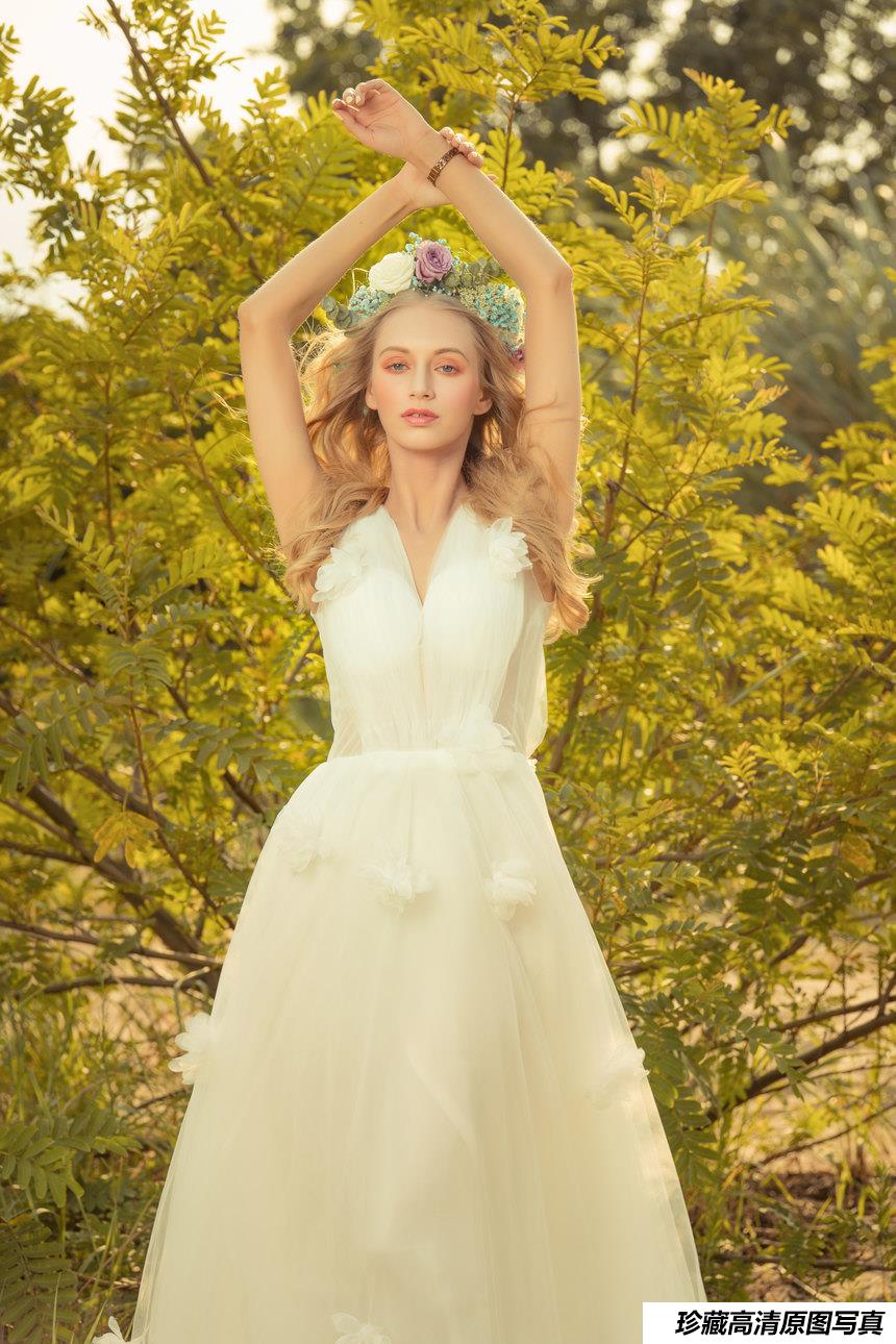 [YITUYU艺图语]2022.01.19 金发女郎 Natasha[29+1P／168MB]