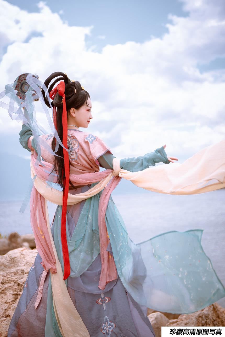 [YITUYU艺图语]2022.02.14 胡旋女 重羽_KUSHINA-MIO[22+1P／231MB]