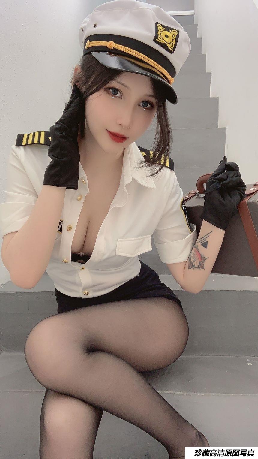 二次元美女vams子 写真作品10套合集[411P+1V2.71G]