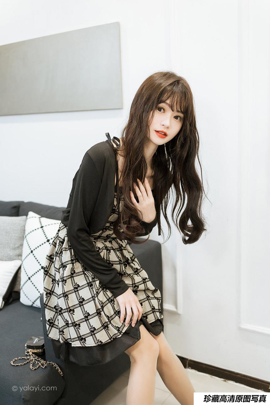 [YALAYI雅拉伊]2022.09.05 NO.971 温柔的夜 小亭[45+1P／486MB]