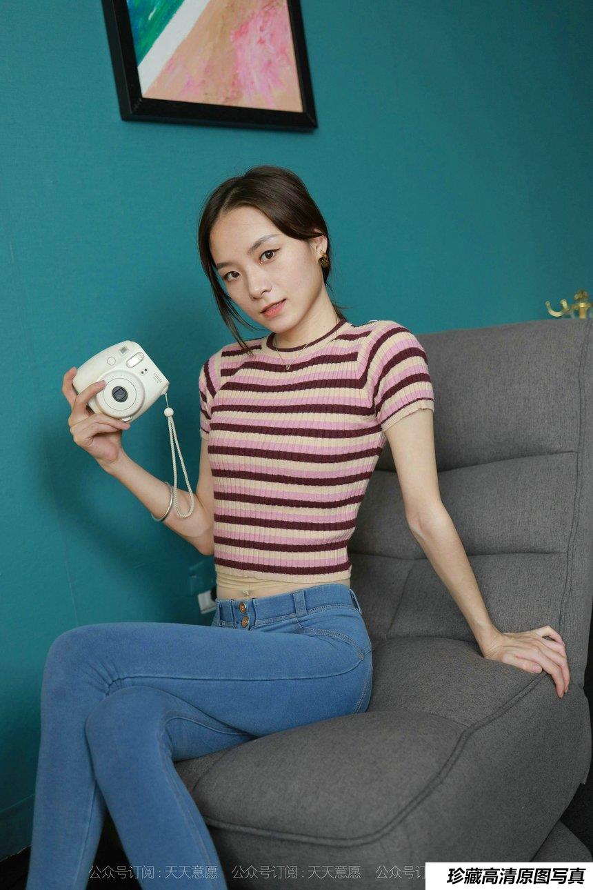 [IESS异思趣向] 2021.09.01 丝享家906：小六《牛仔裤里丝》[105P／169MB]