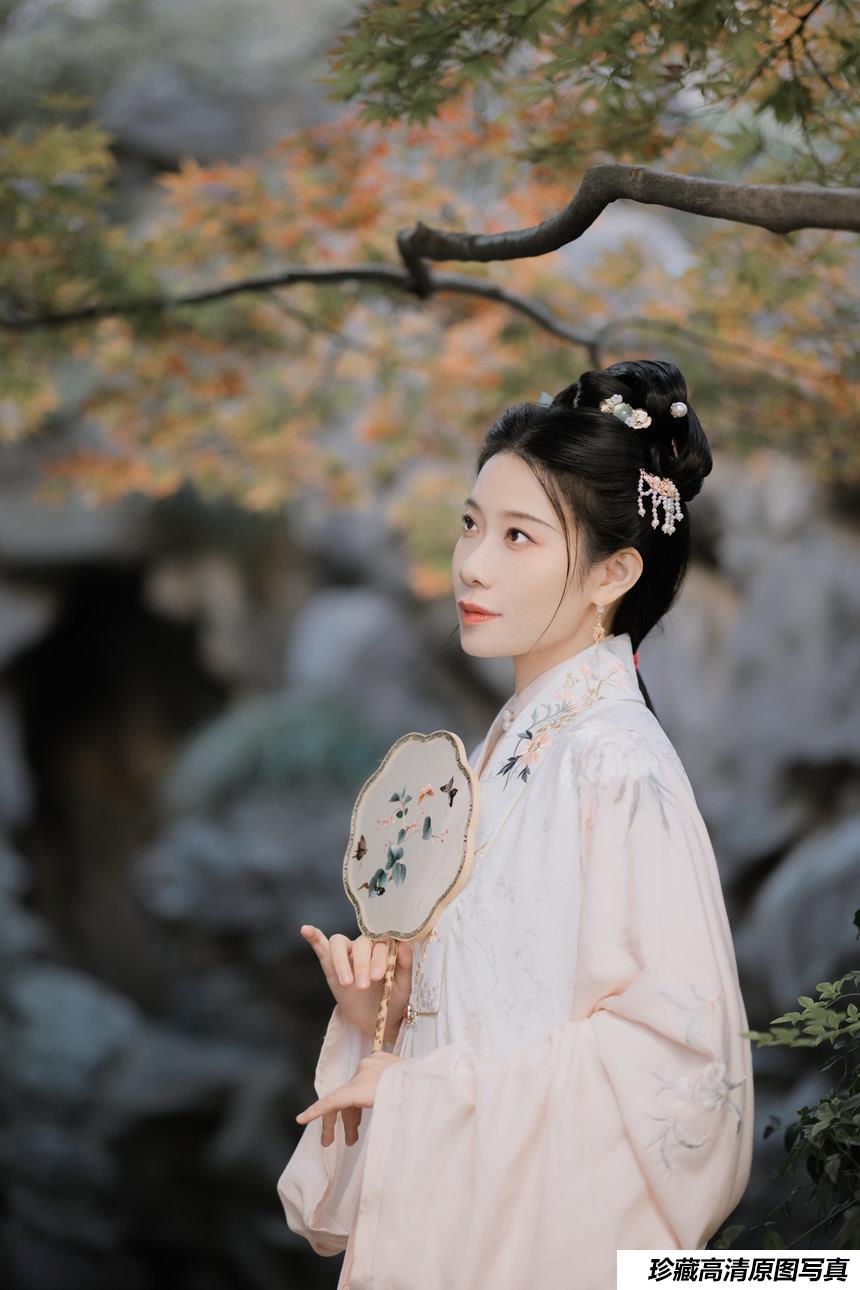 [YITUYU艺图语]2022.02.16 梦断 tiff罗[22+1P／145MB]