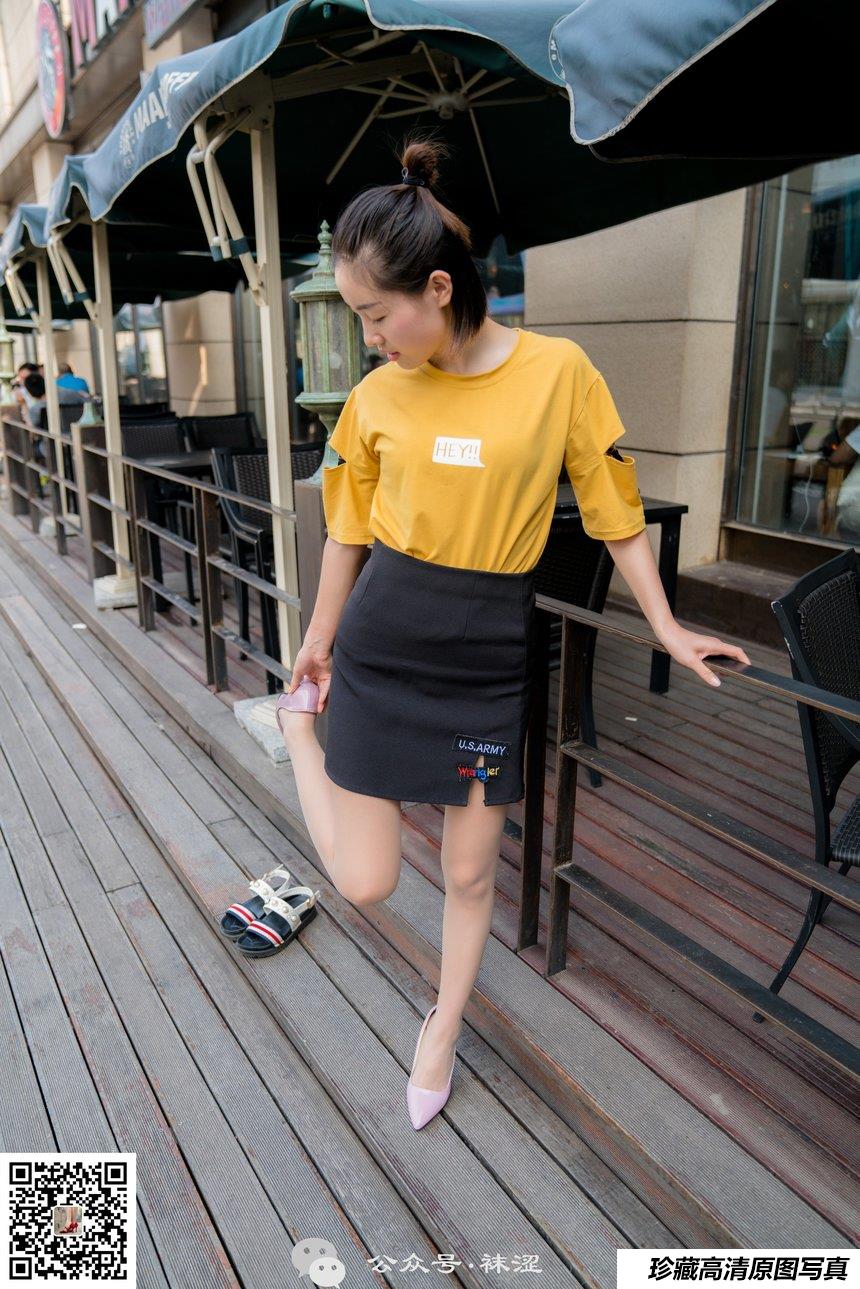 袜涩写真 VOL.008 小丽漫咖啡修订有水印 [55P／343MB]