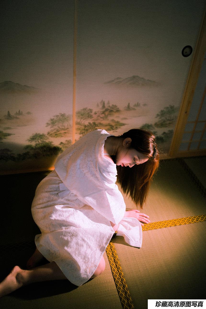 [YITUYU艺图语]2022.02.20 花与梦 桃子汽水[27+1P／88.7MB]