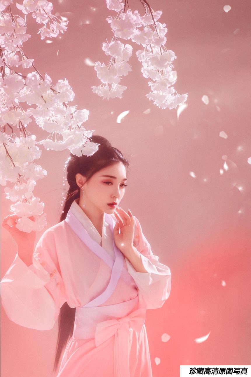 [YITUYU艺图语]2022.02.18 桃憬洛 倩宝[22+1P／666MB]