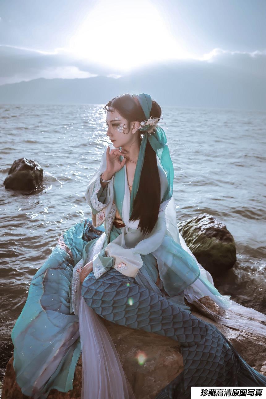 [YITUYU艺图语]2022.02.17 青鱼 苏苏[19+1P／188MB]