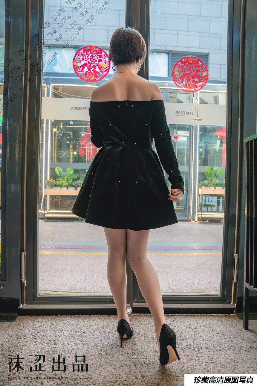 袜涩写真 VOL.034 暖暖黑色小礼服 [48P／417MB]