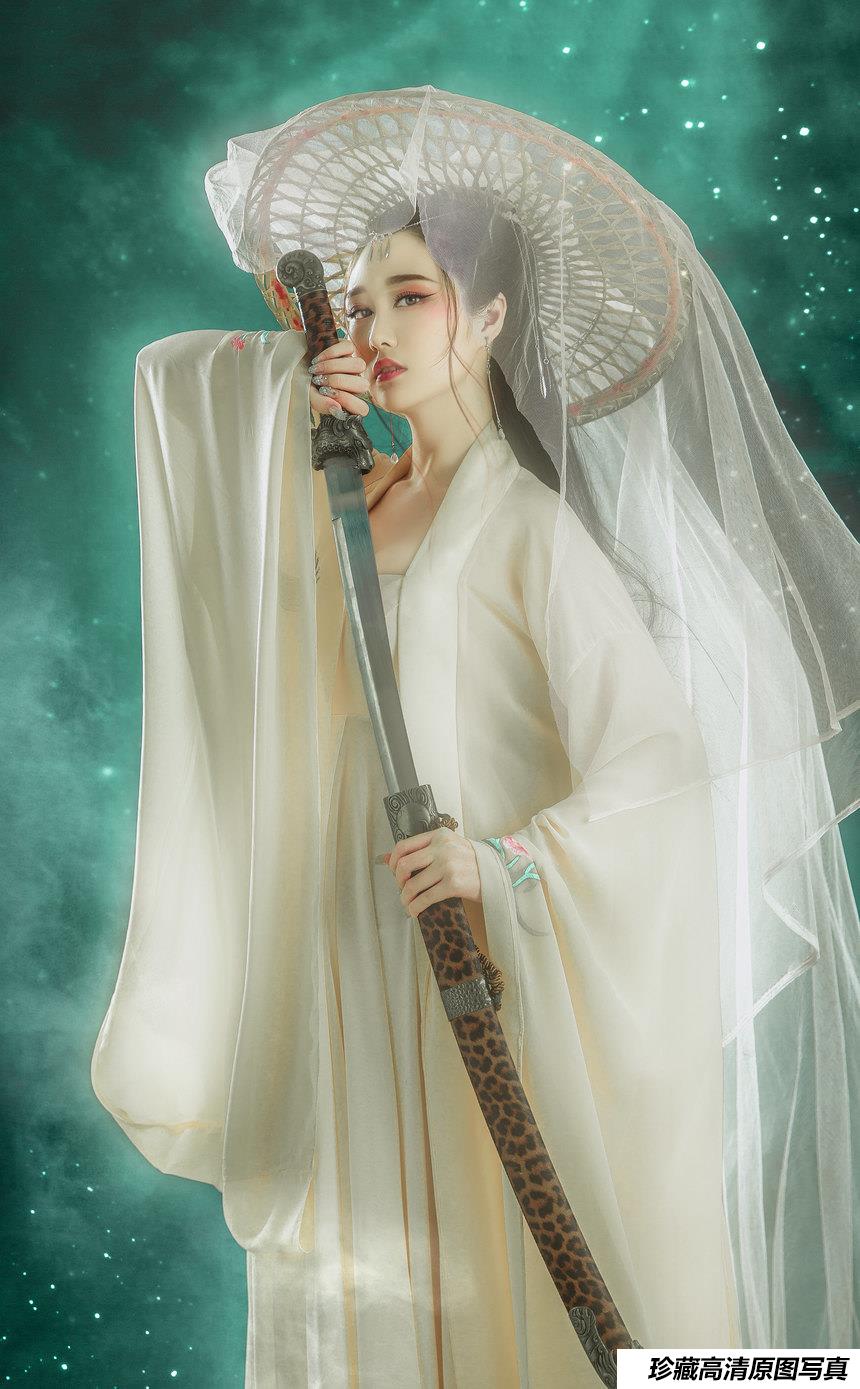 [YITUYU艺图语]2022.02.17 孤星寒 娜宝[21+1P／313MB]