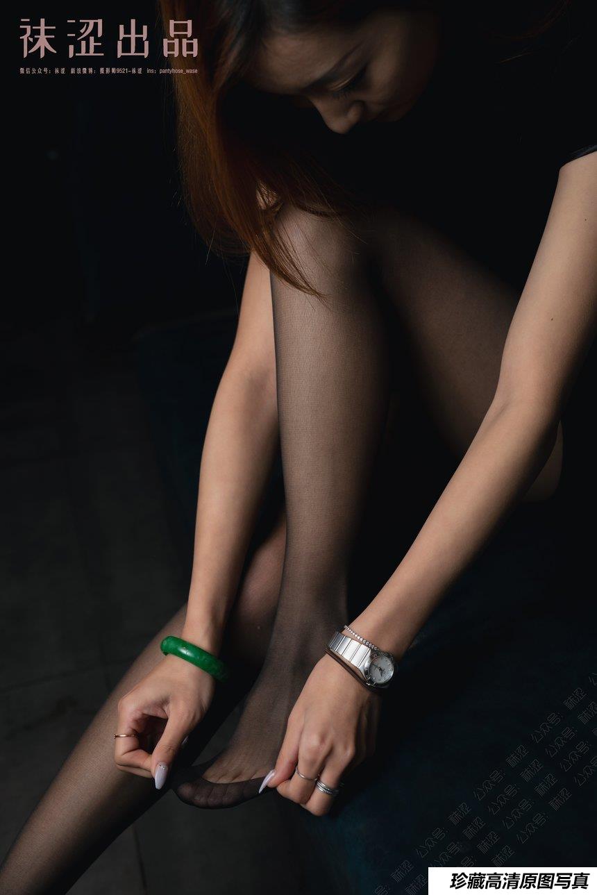 袜涩写真 VOL.029 刘哈哈黑丝小旗袍 [54P／197MB]