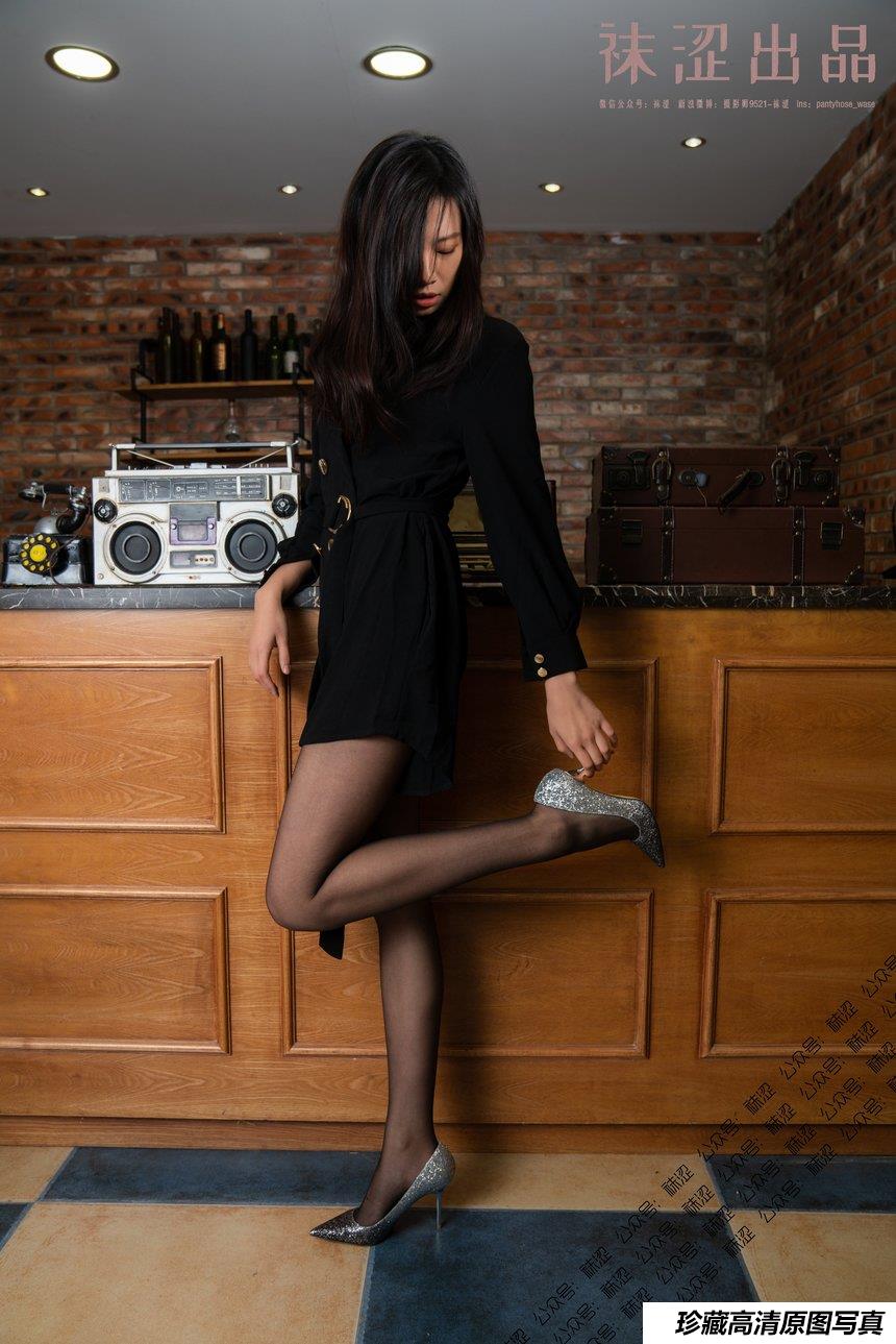 袜涩写真 VOL.020 乐乐-黑丝 [62P／264MB]