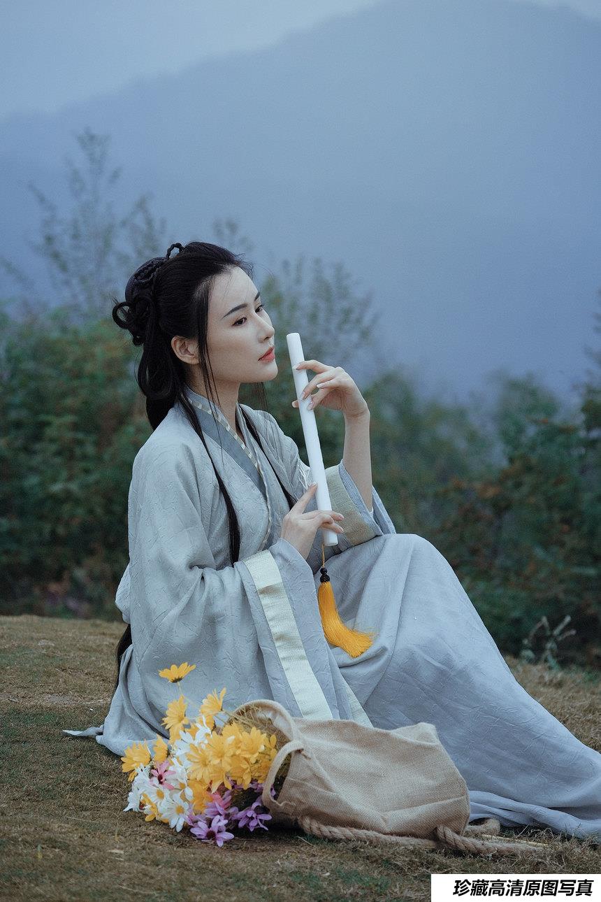 [YITUYU艺图语]2022.02.22 远山无月见秋灯 雅熙[25+1P／359MB]