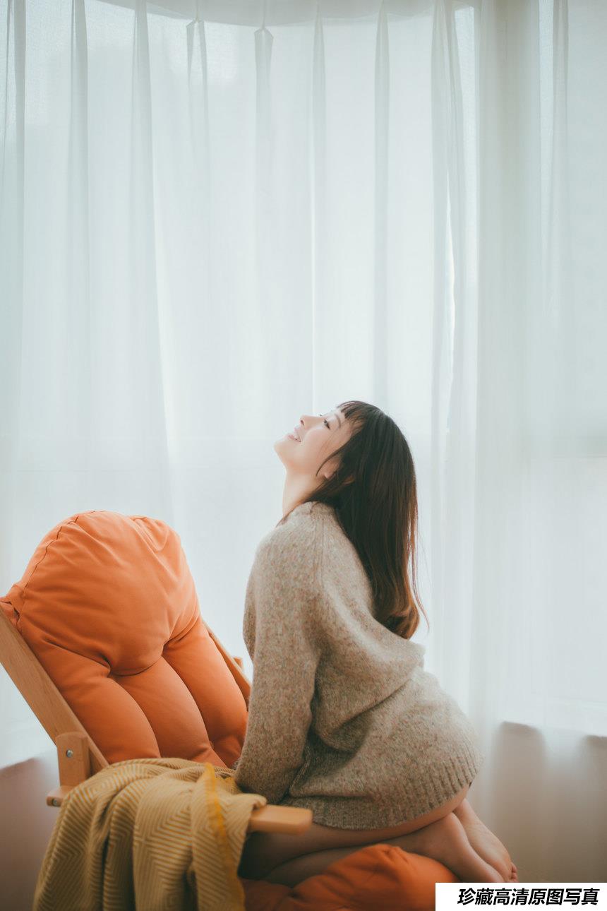 [YITUYU艺图语]2022.02.22 周末宅呀 花儿[24+1P／58.8MB]