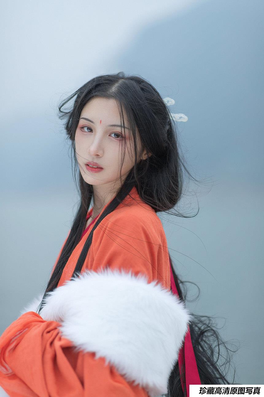 [YITUYU艺图语]2022.02.28 水天一色 缪缪&十八重川[21+1P／197MB]