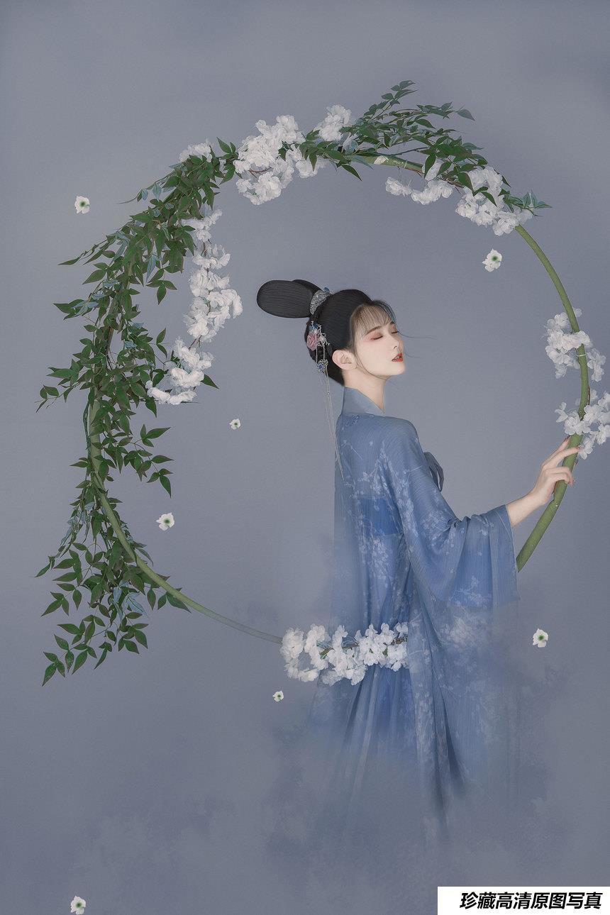 [YITUYU艺图语]2022.02.28 缕青丝 欣宝[21+1P／409MB]