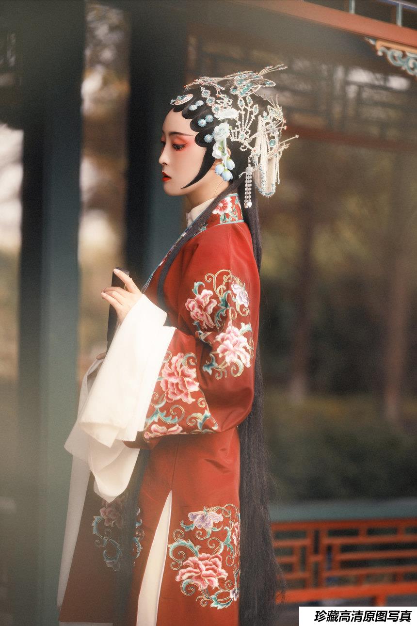 [YITUYU艺图语]2022.02.26 又惊梦 卿酒[21+1P／269MB]