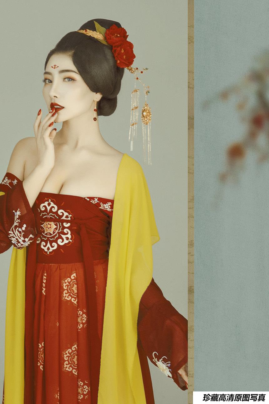 [YITUYU艺图语]2022.02.26 沁花语 唯宝[21+1P／925MB]