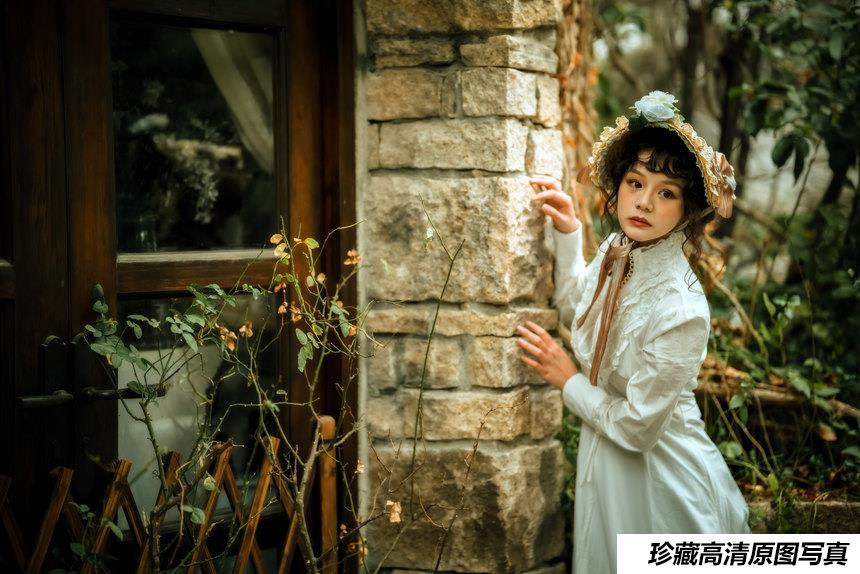 [YITUYU艺图语]2022.02.26 小妇人 LIN[43+1P／450MB]