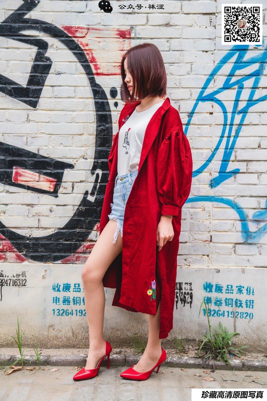 袜涩写真 VOL.080 热裤红高跟亮相 [93P／473MB]