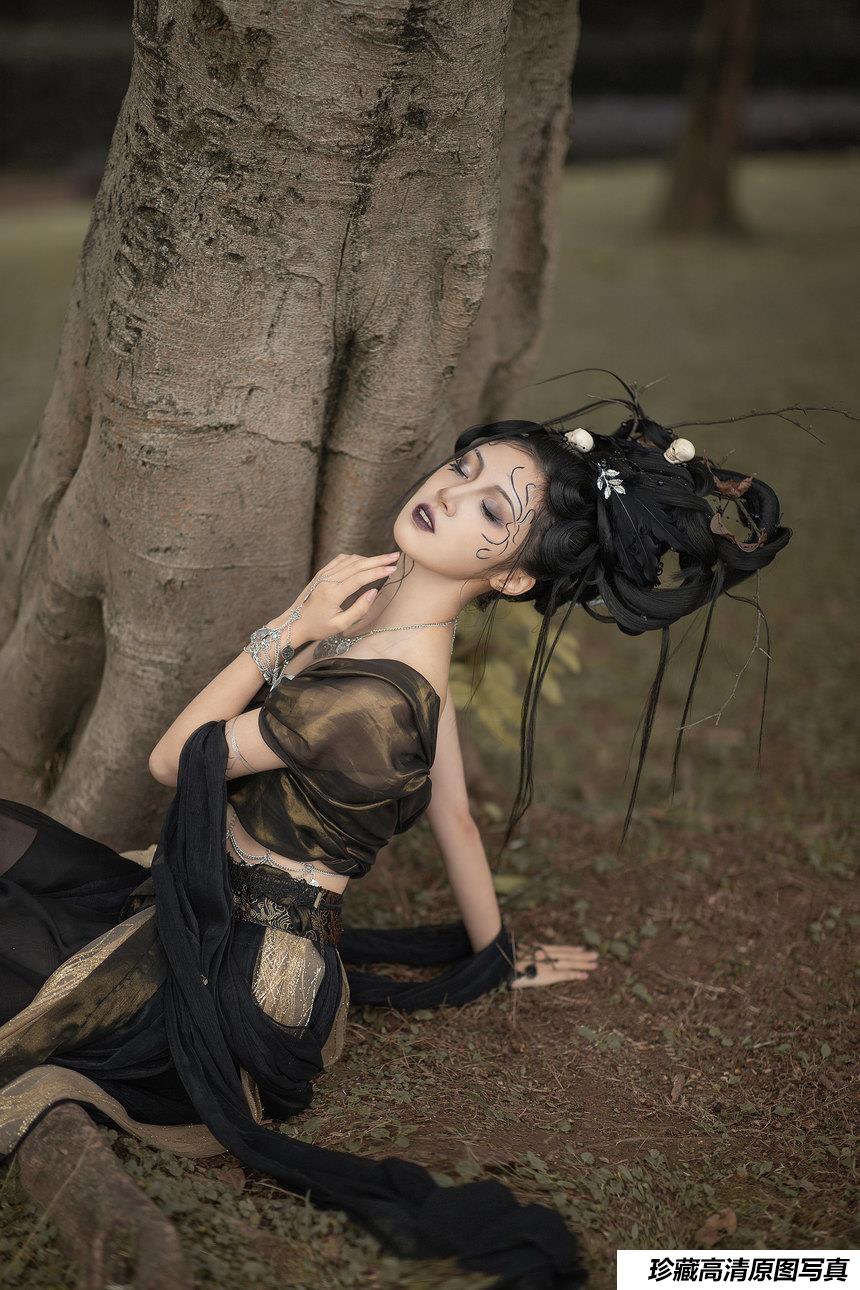 [YITUYU艺图语]2022.02.26 亦魔亦仙 阿晚[21+1P／274MB]