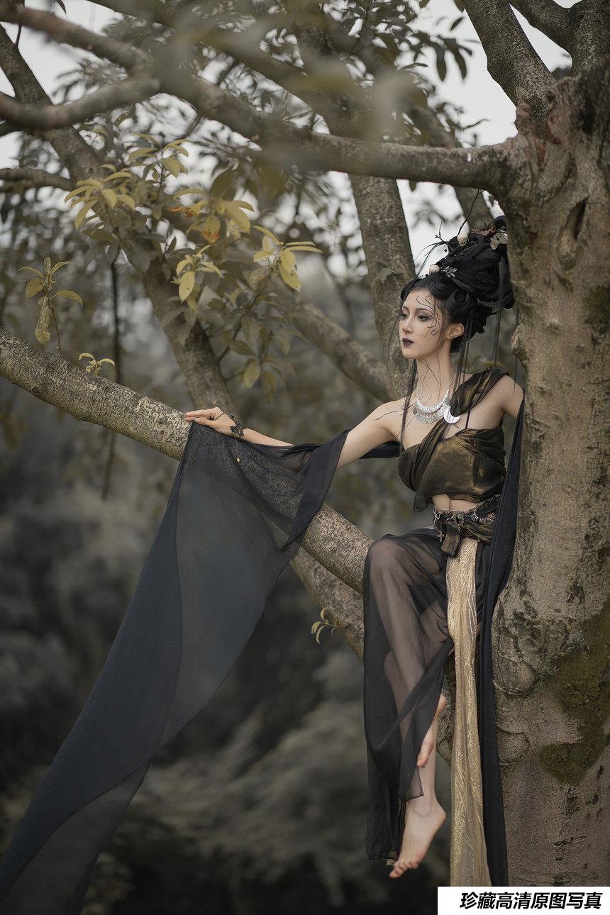 [YITUYU艺图语]2022.02.26 亦魔亦仙 阿晚[21+1P／274MB]